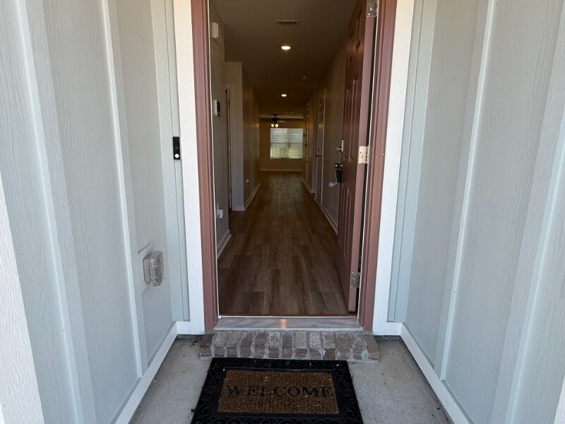 Building Photo - 437 Scarborough St