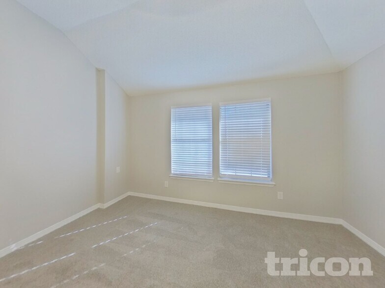 Building Photo - 815 Wyndham Pl