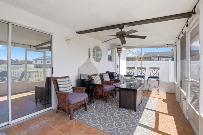 Building Photo - 10608 Laxton St