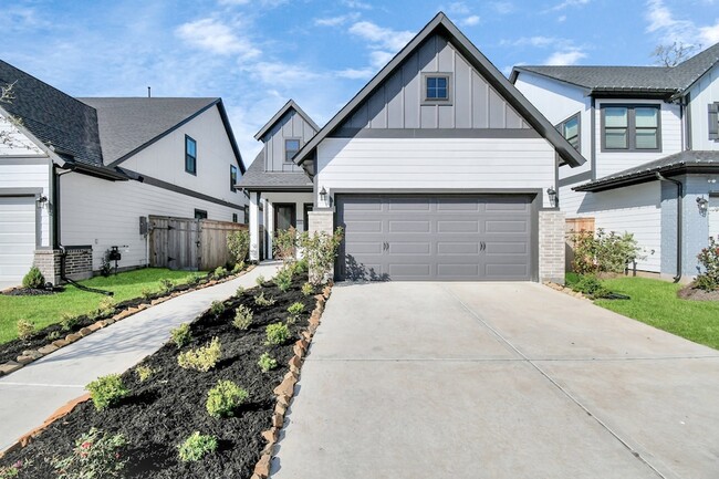 Building Photo - 1535 Park Path Dr