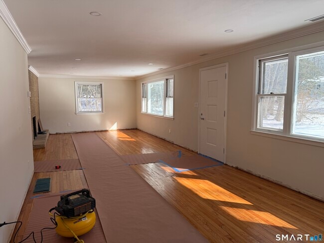 Building Photo - 3 Pam Bar Rd