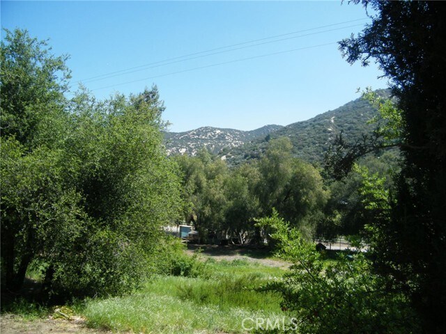 Building Photo - 26210 N Lake Wohlford Rd