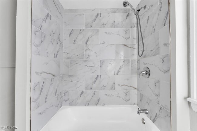 Building Photo - 5223 Clement Ave