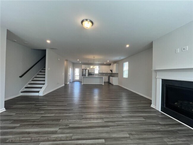 Building Photo - 2520 Whistler Wy NE