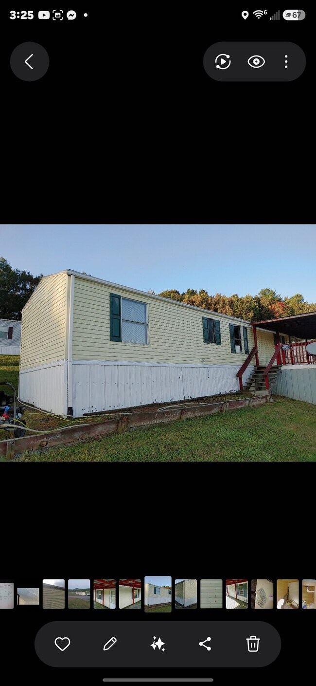 Building Photo - 625 Aeriel Ln