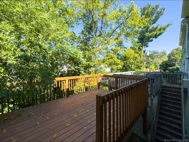 Building Photo - 333 Hillside Ave