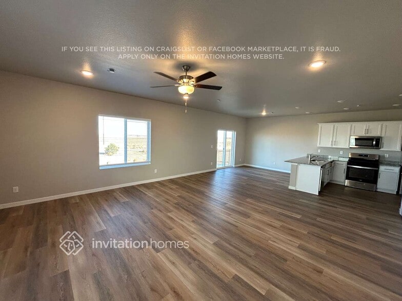 Building Photo - 7449 Slate Pl