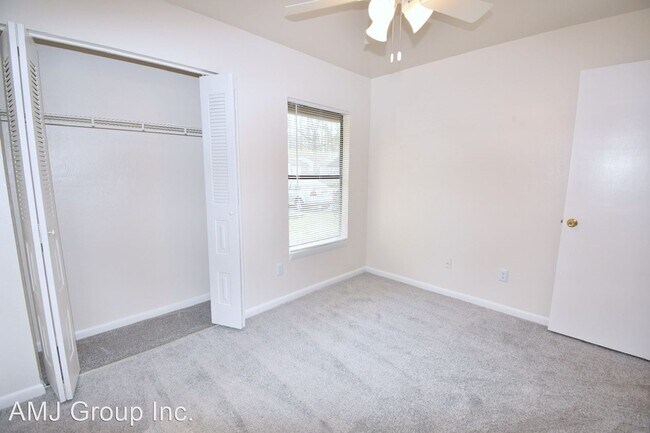 Building Photo - 6420 NW 25th Terrace