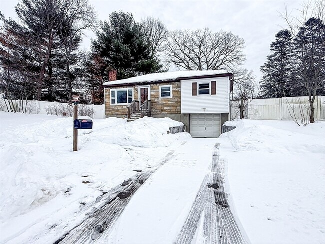 Building Photo - 16 Christy Ln