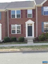Building Photo - 2442 Abington Dr