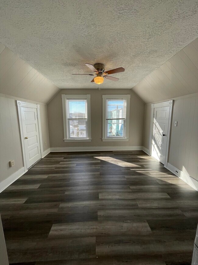 Building Photo - 12 Cumberland St