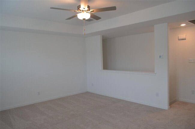 Building Photo - 7924 Lindheimer Ln