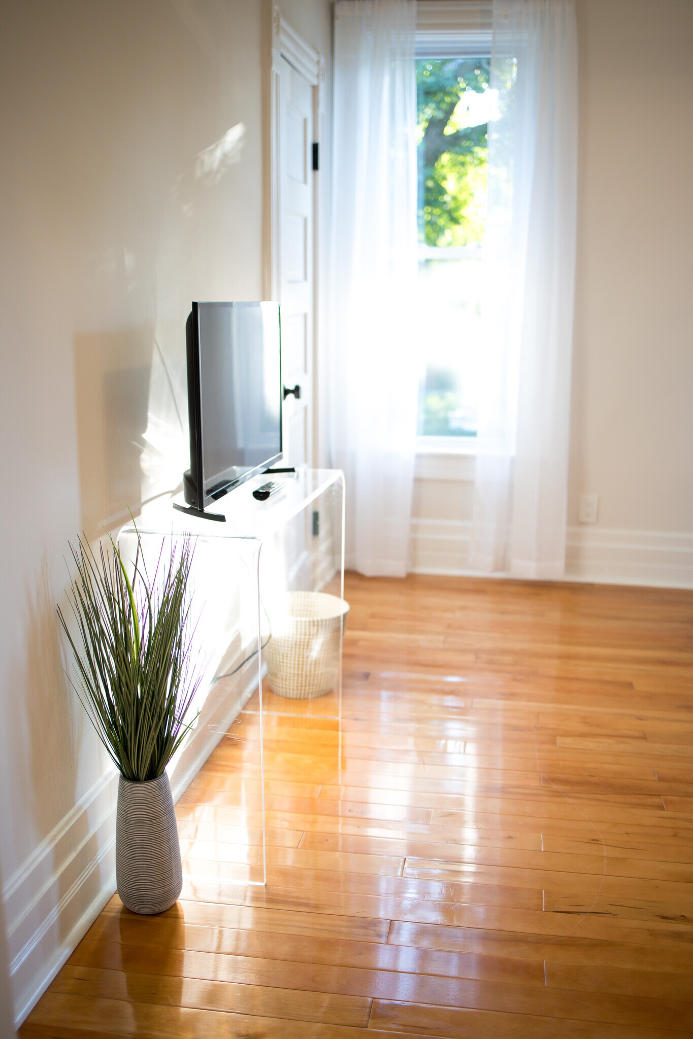 Building Photo - 5104 Abigail Dr