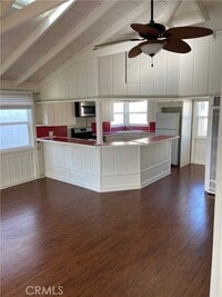 Building Photo - 435 Heliotrope Ave