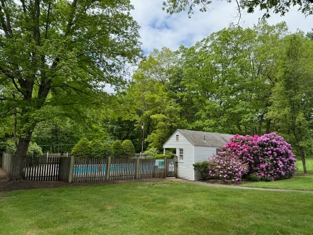 Building Photo - Avon Colonial Manor