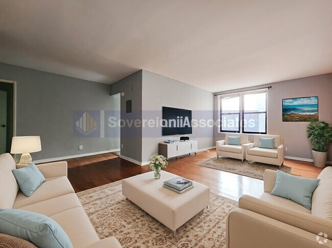 Building Photo - 525-527-527 Riverdale Ave