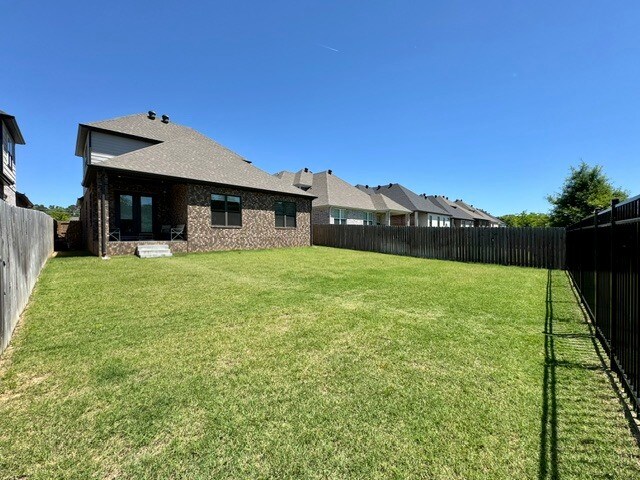 Building Photo - 2979 W Sauter Ln