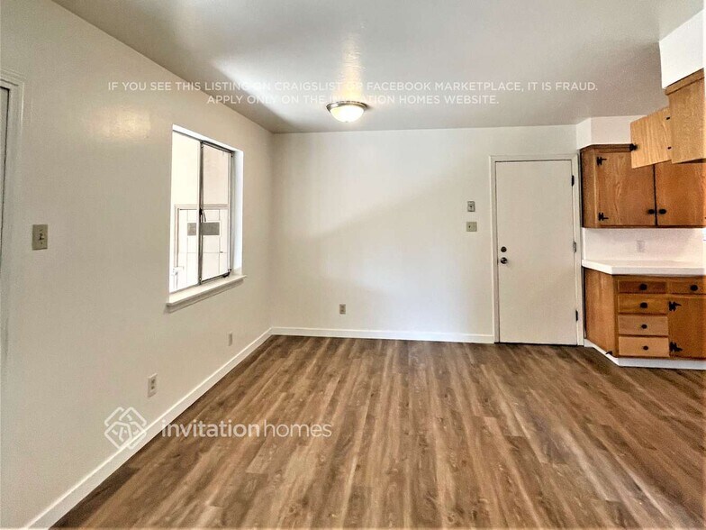 Building Photo - 7030 Tamoshanter Way