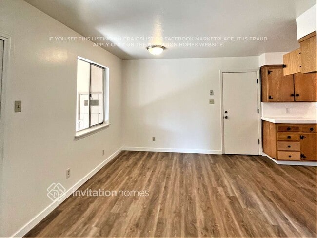 Building Photo - 7030 Tamoshanter Way