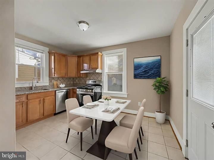 Building Photo - 5505 Tramore Rd