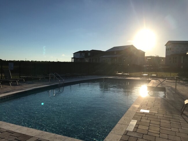 Building Photo - 3 bedroom Watermark  Winter Garden Townhouse for rent