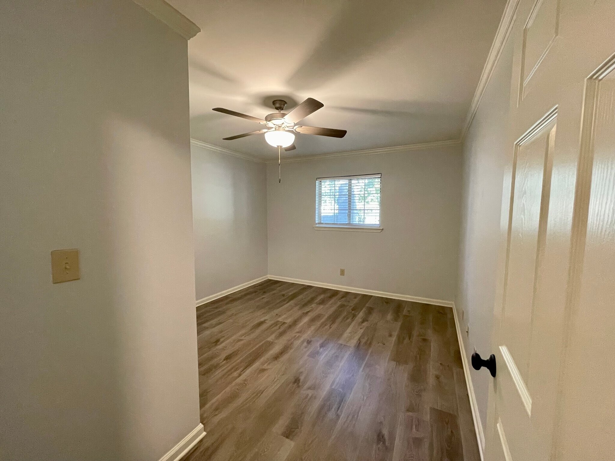 Building Photo - 2200 S Louisiana St