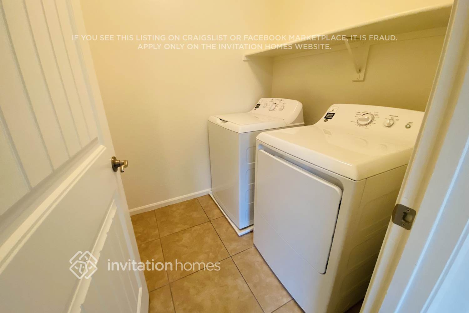 Building Photo - 615 S Buena Vista Ave