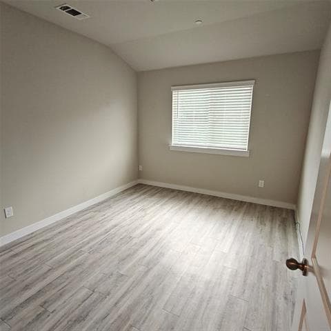 Building Photo - 1308 Creekbank Dr