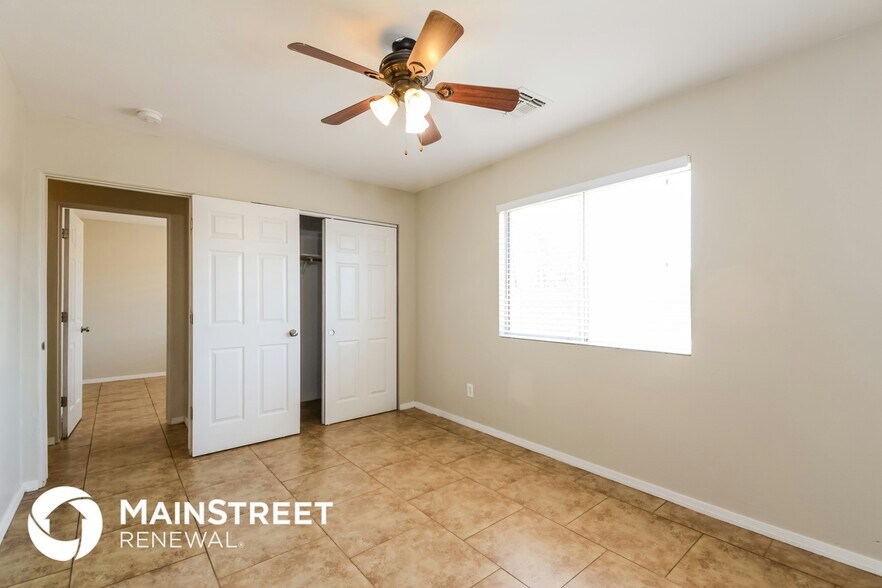 Building Photo - 4184 E Market St