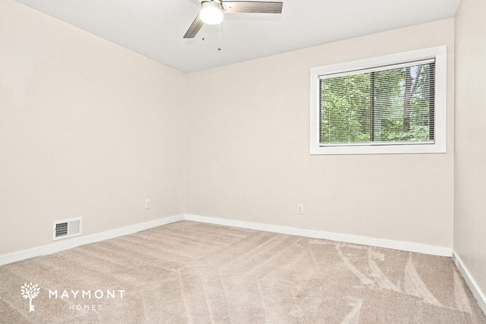 Building Photo - 600 Ponderosa Ct