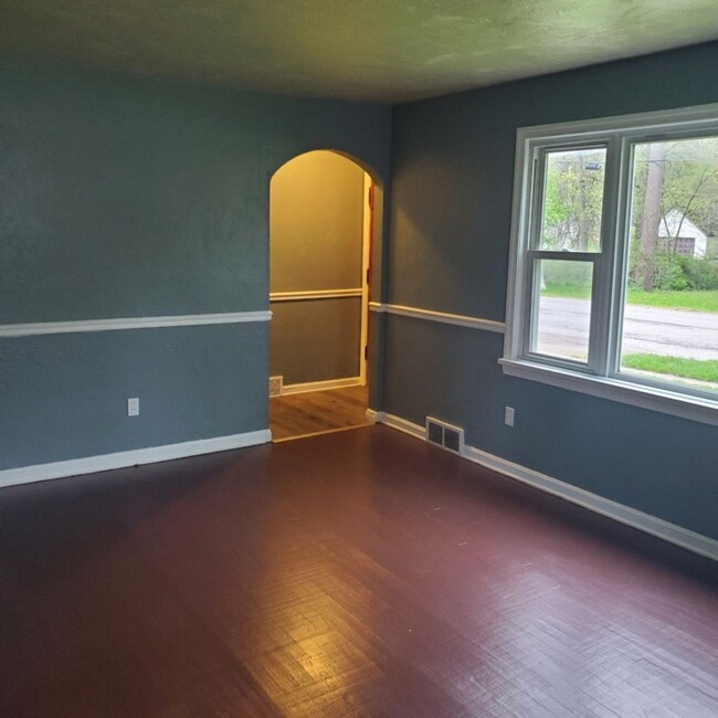 Building Photo - 3BDRM HOUSE FOR RENT
