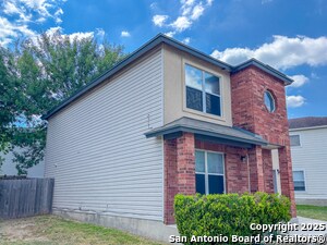 Building Photo - 115 McLennan Oak