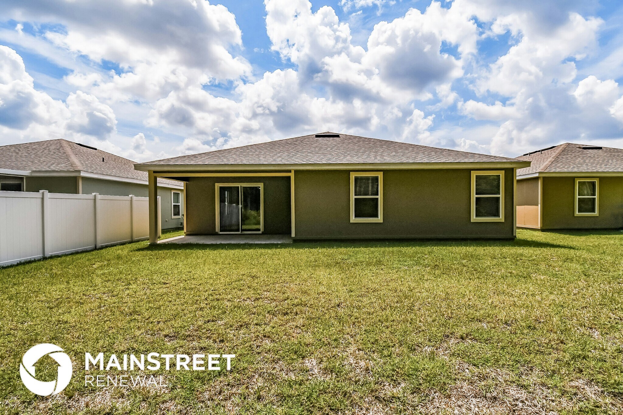 Building Photo - 77090 Crosscut Wy