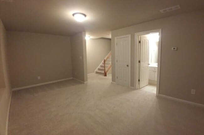 Building Photo - 4286 Baverton Dr