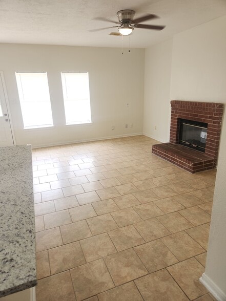 Building Photo - 13778 Sablesprings Ln
