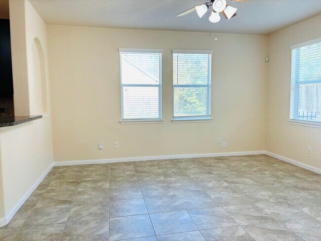 Building Photo - 8525 Sunset Loch Dr