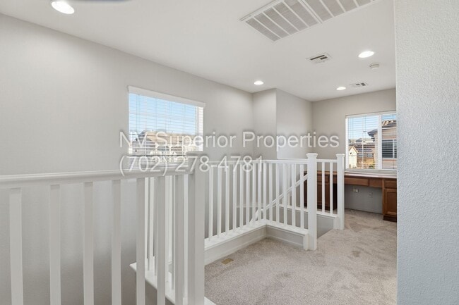 Building Photo - Henderson!!! Community: Cadence!! 4 Bedrooms!!! Bed & Full bath downstairs!! Loft/computer area u...