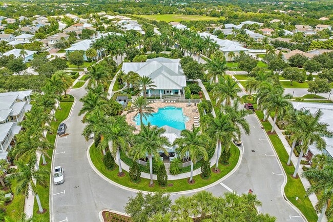 Building Photo - 1130 Sweet Hill Dr