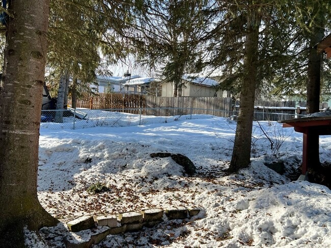 Building Photo - Majestic Mountain Views & Minutes to JBER
