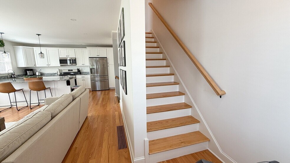 Building Photo - 189 Liberty St