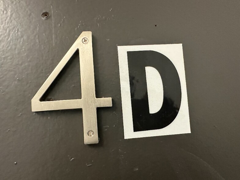 Building Photo - 332 61st St