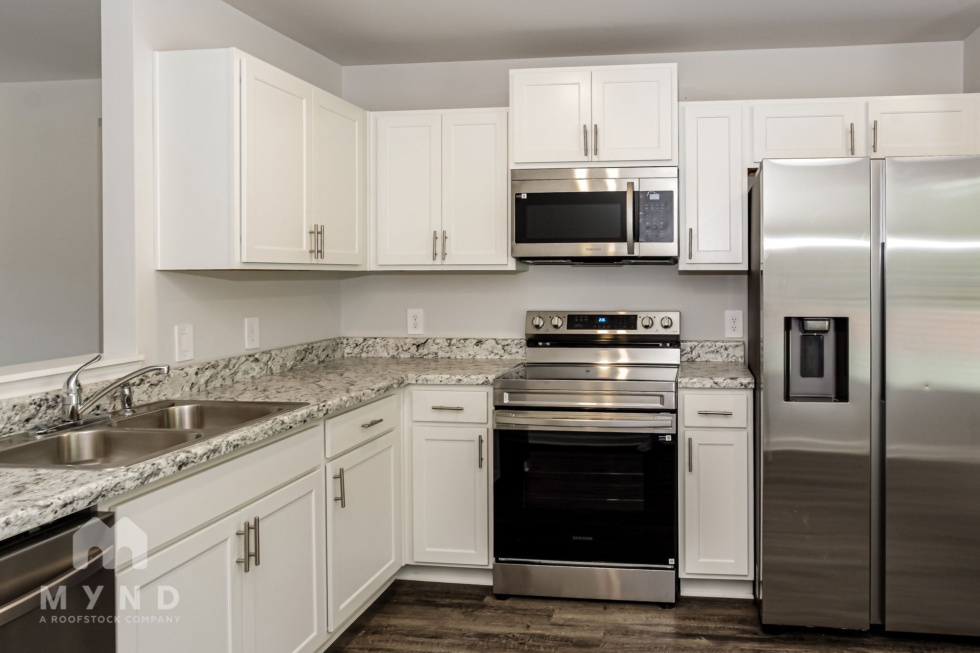 Building Photo - 175 Olde Hearth Rd