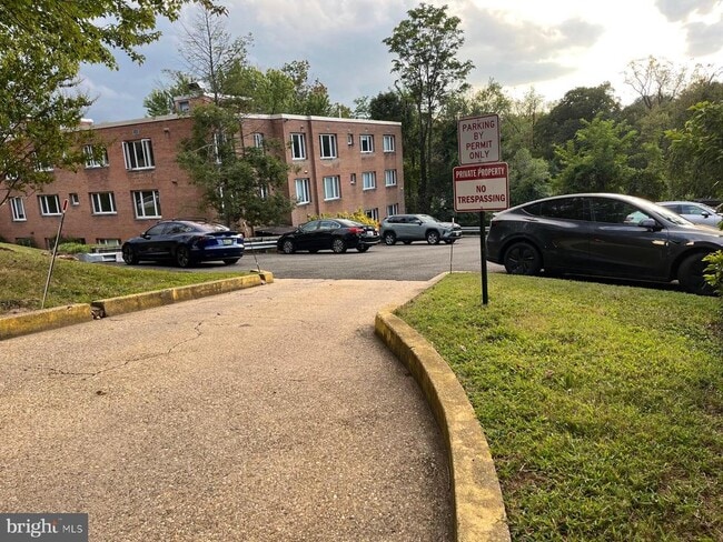 Building Photo - 2400 41st St NW