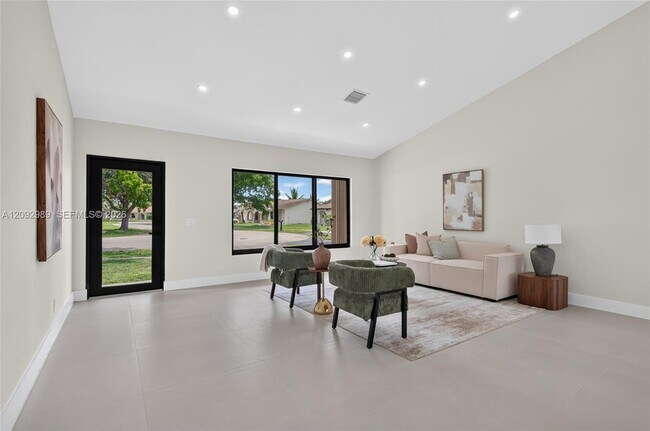 Building Photo - 8668 SW 50th St