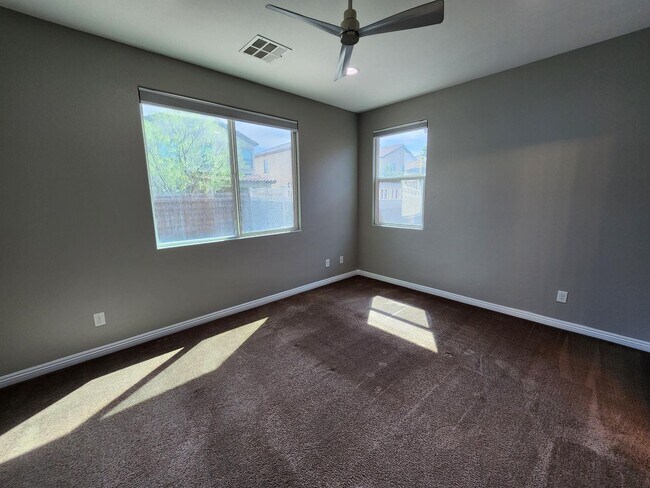 Building Photo - Beautiful Single Story 3 Bedroom close to Cadence