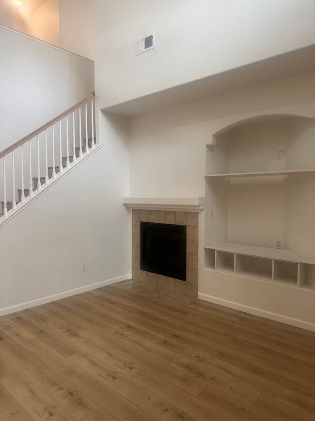 Building Photo - Beautiful and Spacious NW Reno Home