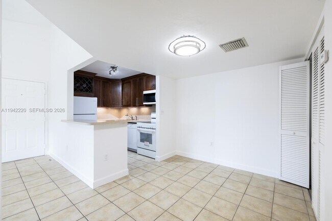 Building Photo - 7070 NW 179th St