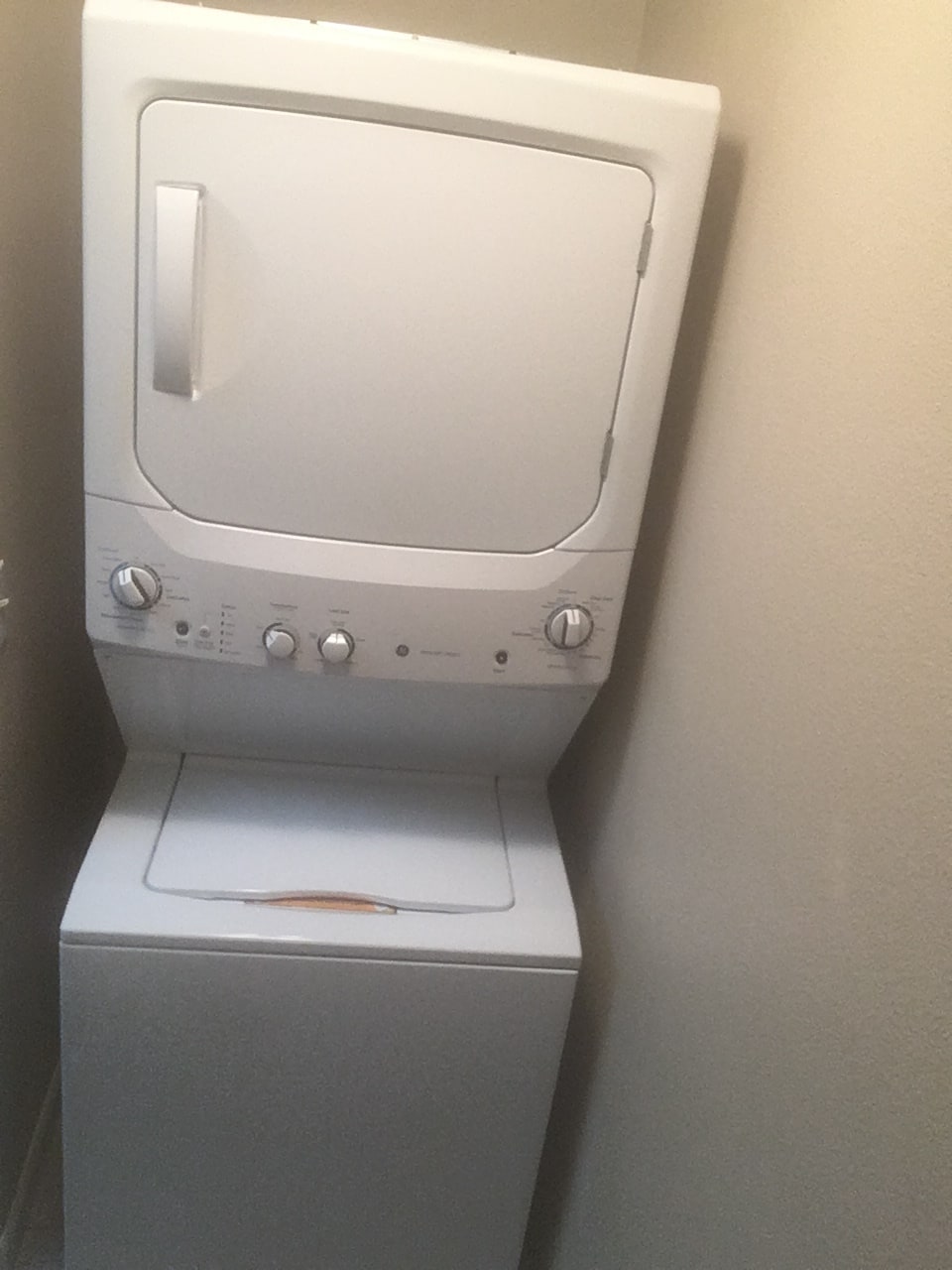 Washer/Dryer - 15054 NW Central Dr