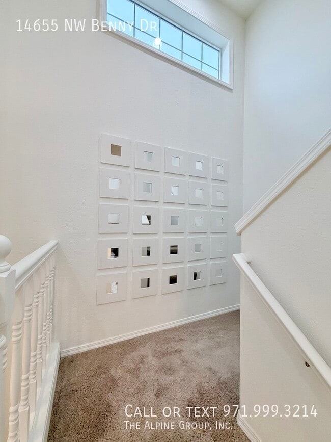 Building Photo - 14655 NW Benny Dr