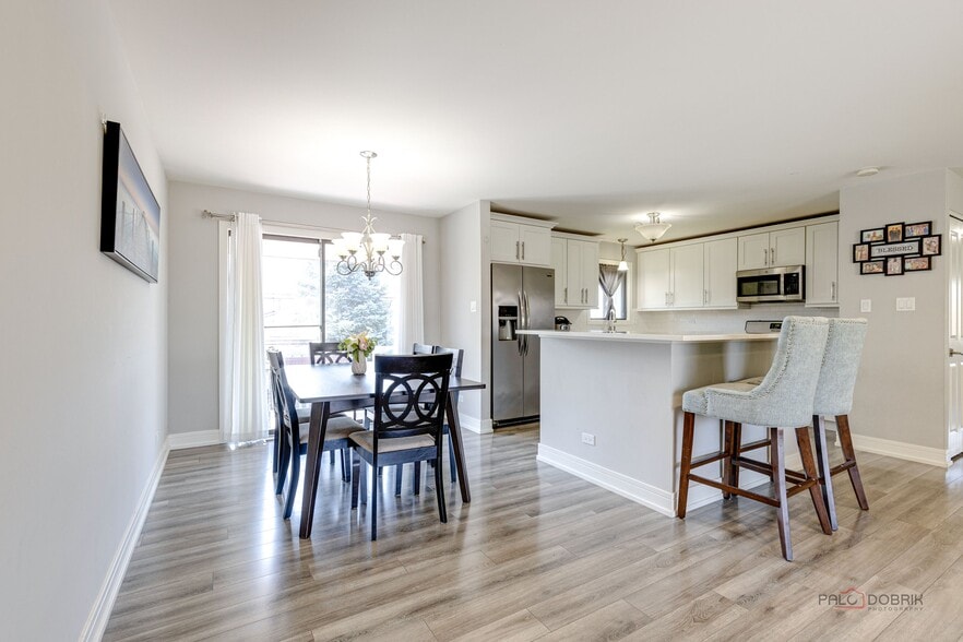 Building Photo - 1171 Saylesville Ln